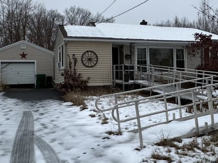 Chicopee, MA (UAG) exterior photo